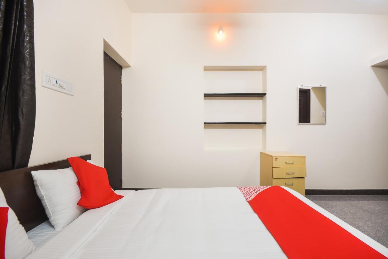 Oyo 70250 Royal Residency Hotel Nāmakkal Kültér fotó