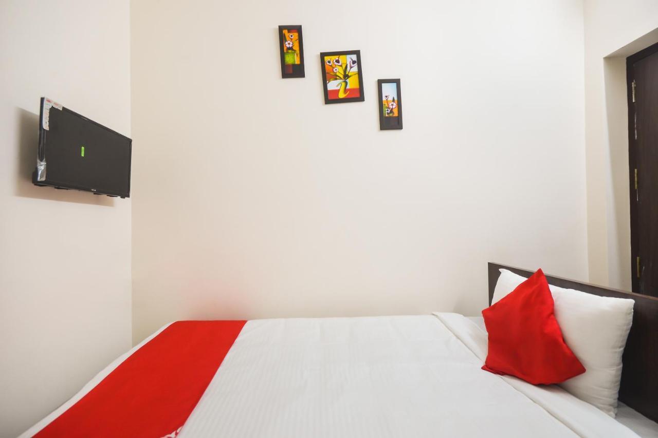 Oyo 70250 Royal Residency Hotel Nāmakkal Kültér fotó